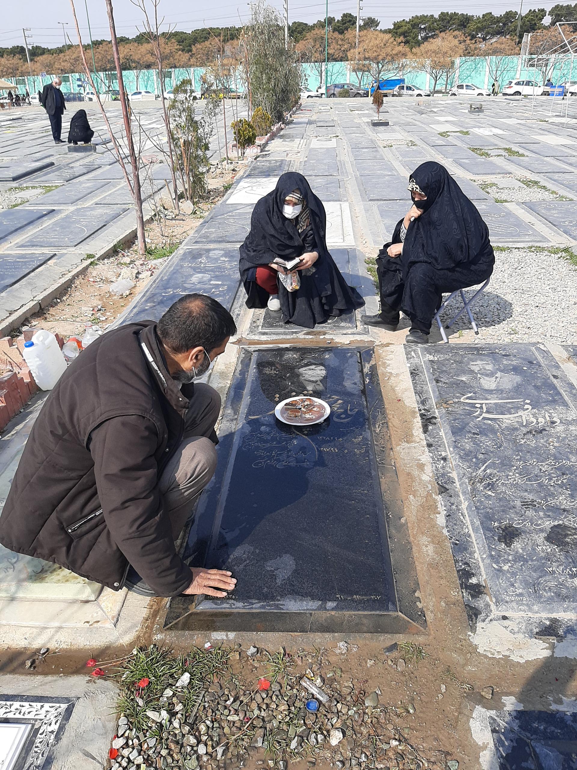 عکس مزار حسین توفیقی