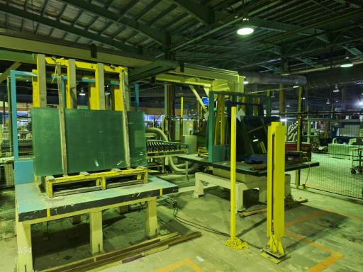 عکس سایپا شیشه