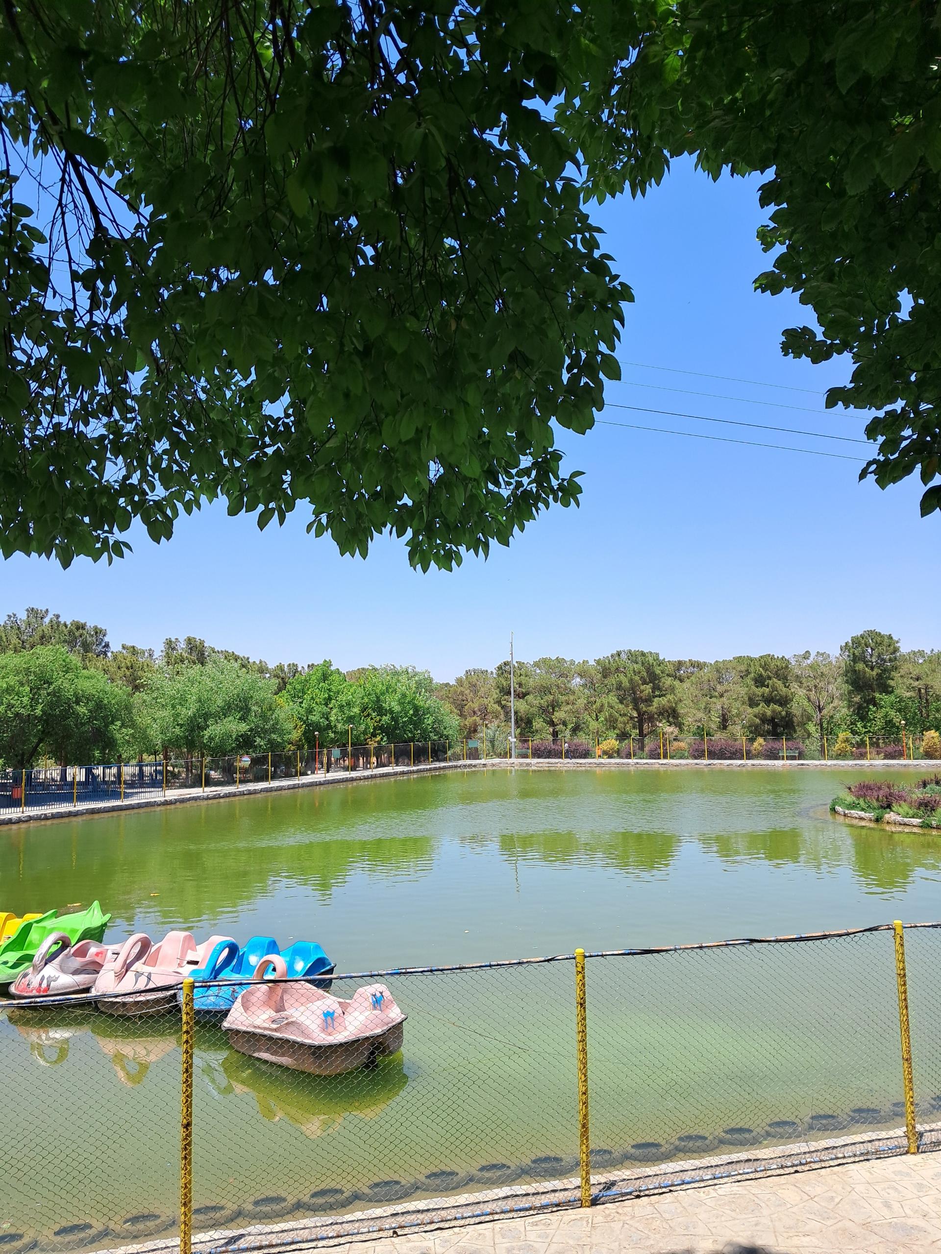 عکس اردوگاه کشوری شهید بهشتی اصفهان