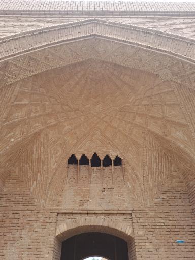 عکس قلعه تاریخی ابراهیم آباد رستاق