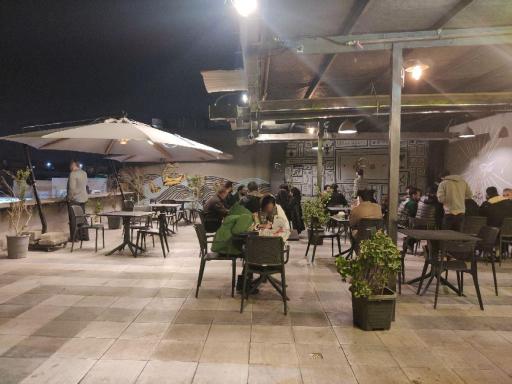 کافه رستوران باهم