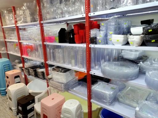 فروشگاه ظروف یکبار مصرف صدف