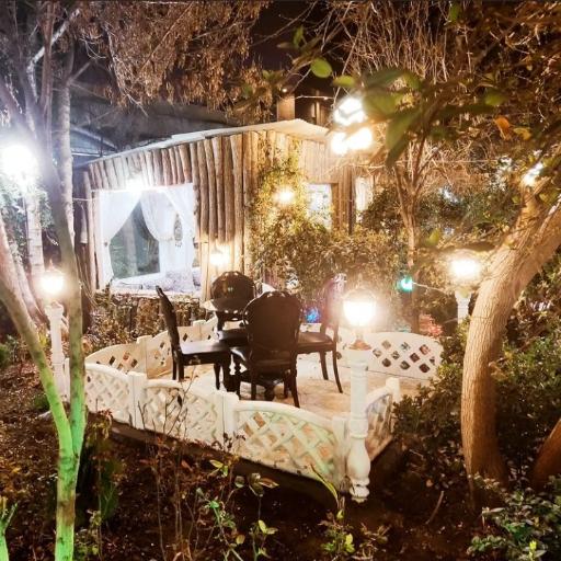 عکس باغ رستوران باجک