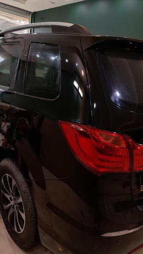 عکس دیتیلینگ تخصصی و سرامیک خودرو مصطفی نجفی