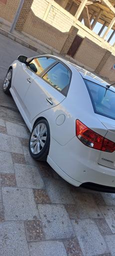 عکس دیتیلینگ تخصصی و سرامیک خودرو مصطفی نجفی