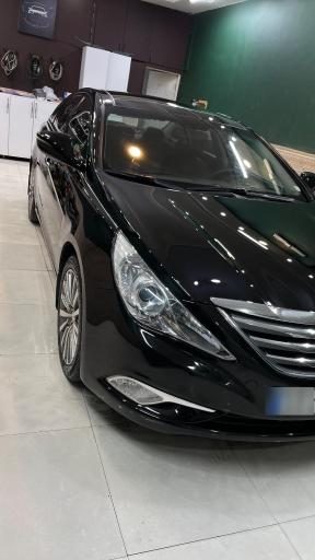 عکس دیتیلینگ تخصصی و سرامیک خودرو مصطفی نجفی