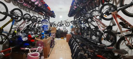 عکس فروشگاه دوچرخه ضرغامی