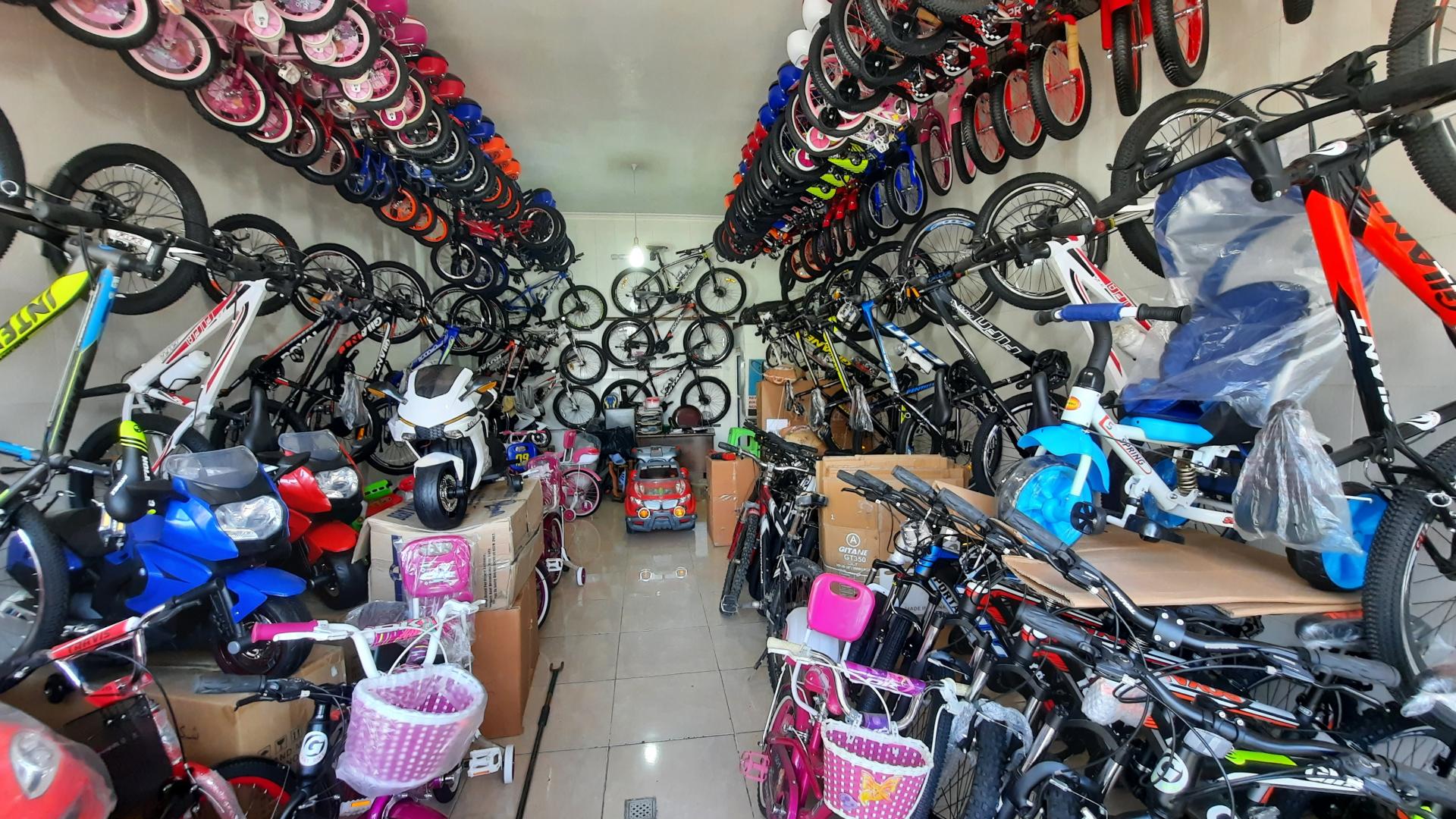 عکس فروشگاه دوچرخه ضرغامی