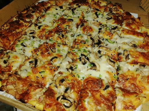 عکس خانه فست فود نیاوران