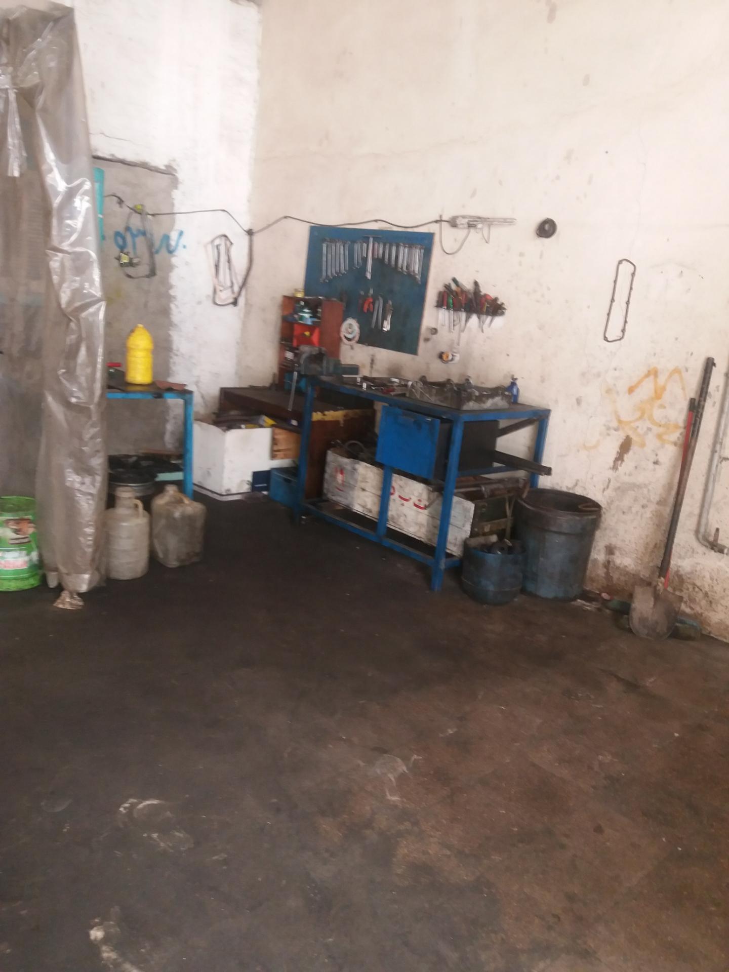 عکس تعمیرگاه تخصصی پارسیان