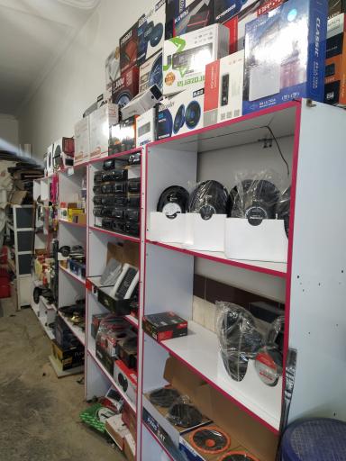 عکس دزدگیر و پخش خودرو وحید فتحی