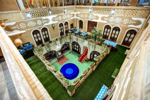 عکس هتل رستوران سنتی شاهنشین میبد