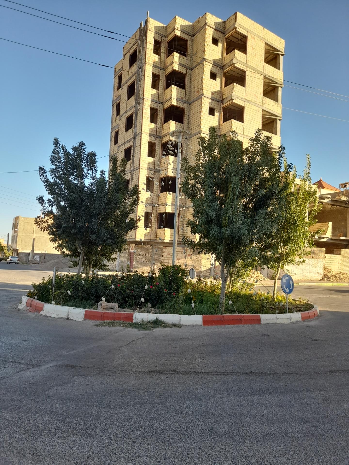 عکس میدان شهرک گلها  شاهرود