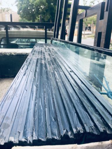 عکس شیشه بری آقایی