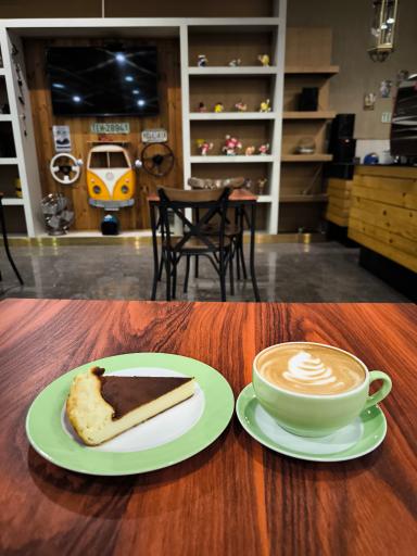 عکس کافه قنادی طهرون