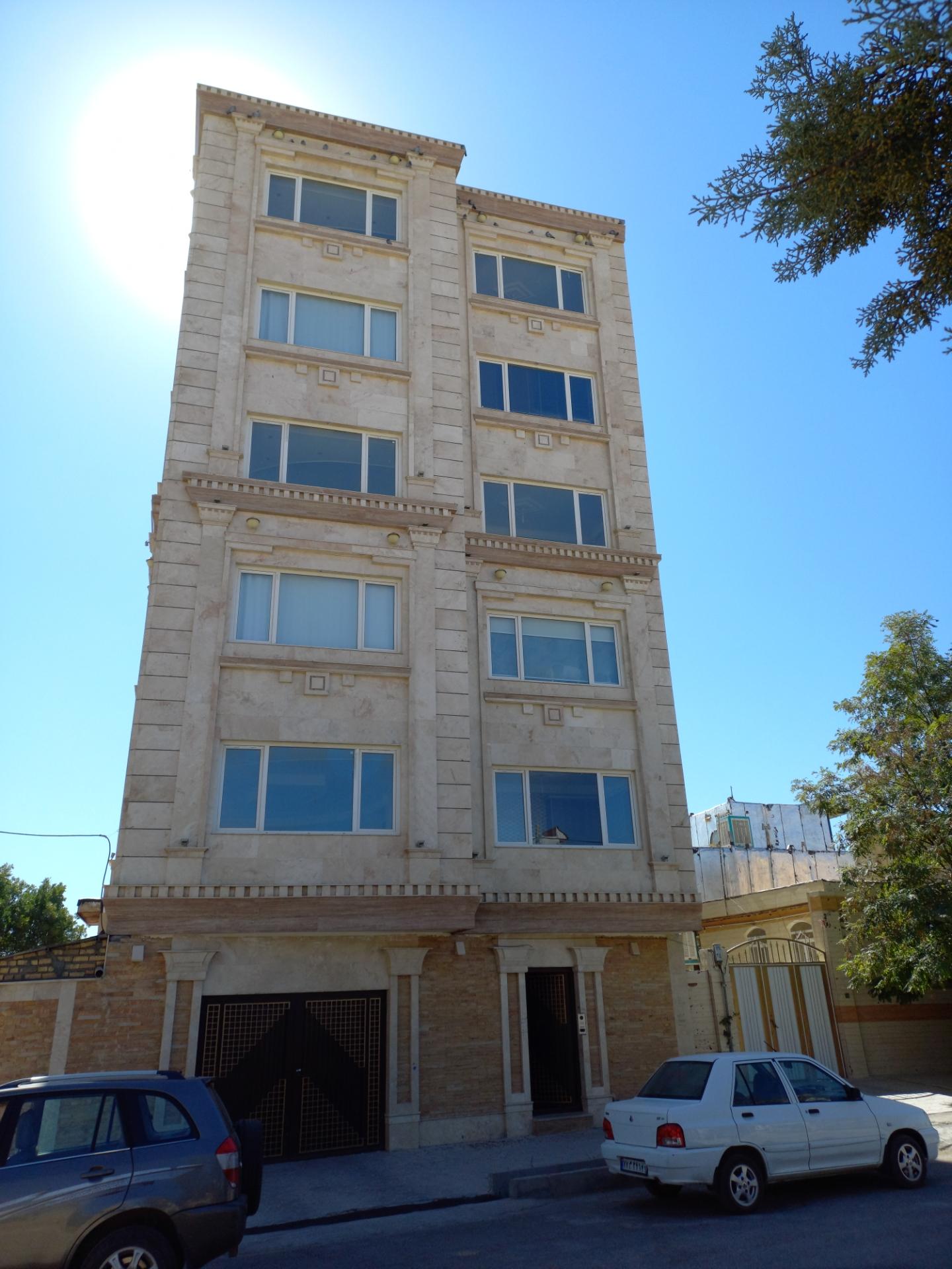 عکس مجتمع مسکونی یوسفی