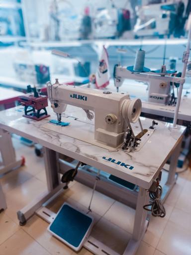 فروشگاه چرخ خیاطی رویال دوخت