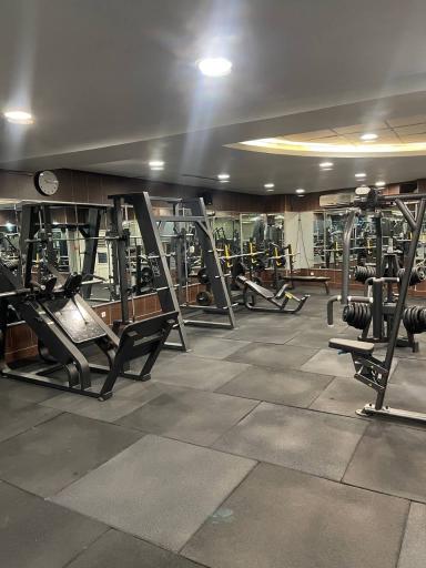 عکس مرکز تخصصی ورزشی آیما