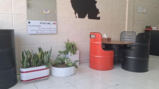 عکس فست فود آقاجون