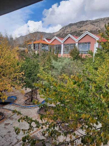 عکس مجتمع گردشگری حوض دال زاگرس