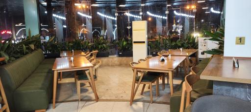 عکس کافه رستوران برلیان