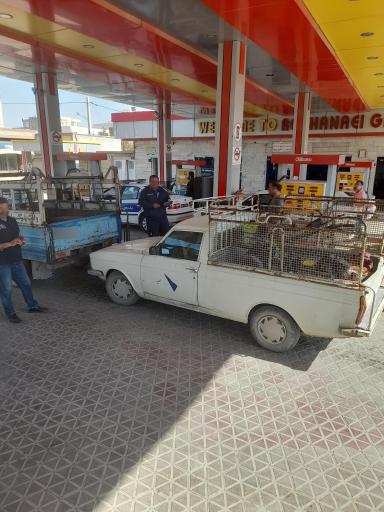 عکس پمپ بنزین روشنایی تیران