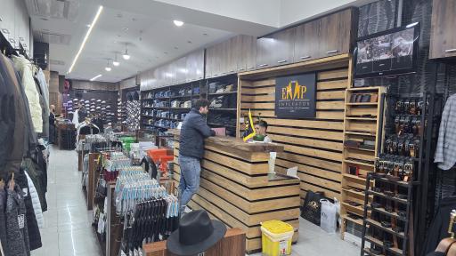 عکس بزرگ فروشگاه امپراطور