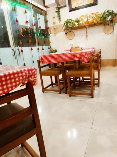 عکس ساندویچی نسیم بانو