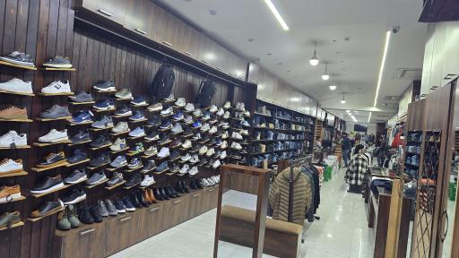 عکس بزرگ فروشگاه امپراطور