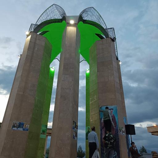 عکس تپه شهدای گمنام خوی