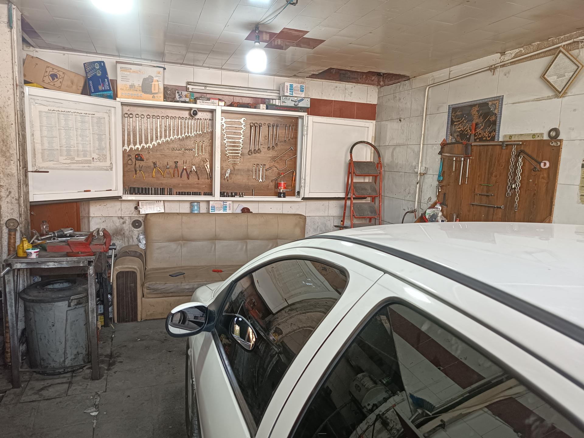 عکس جلوبندی و مکانیکی علی