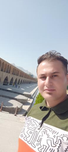 عکس سنگ تاریخی سی و سه پل