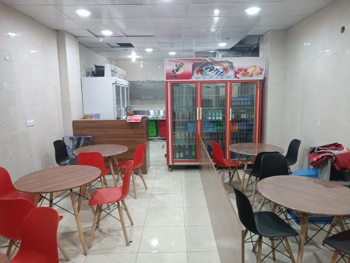 عکس رستوران و بیرون بر چیکو