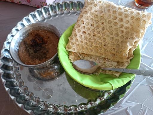 عکس رستوران و بیرون بر چیکو