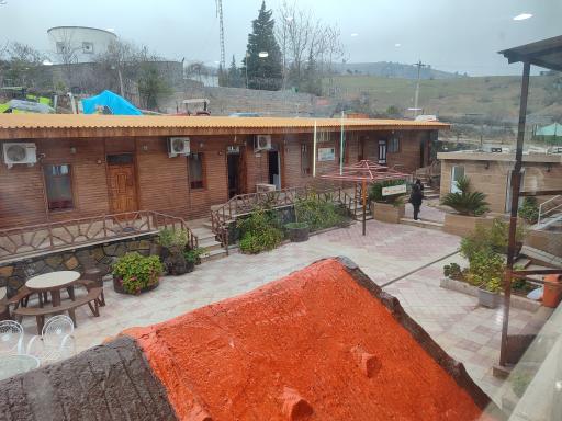 عکس رستوران سفید رود