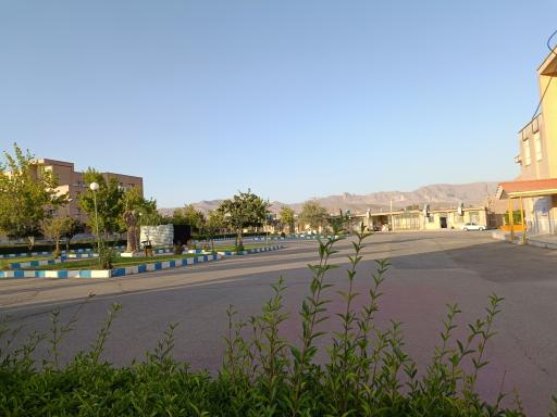 عکس آموزشکده فنی حرفه‌ای دخترانه شهرکرد