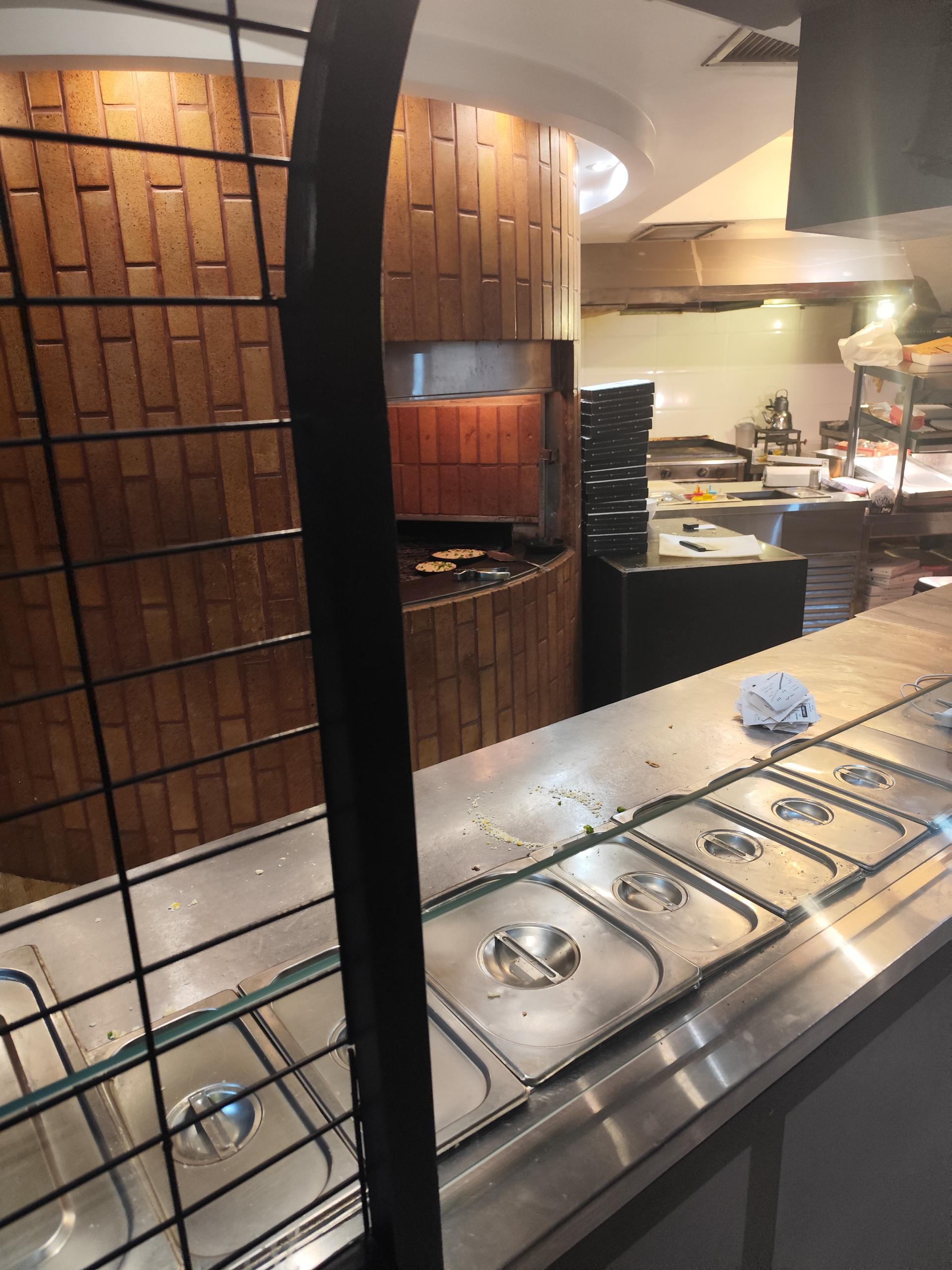 عکس فست‌ فود یاسر