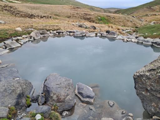 عکس آبگرم یدی بلوک