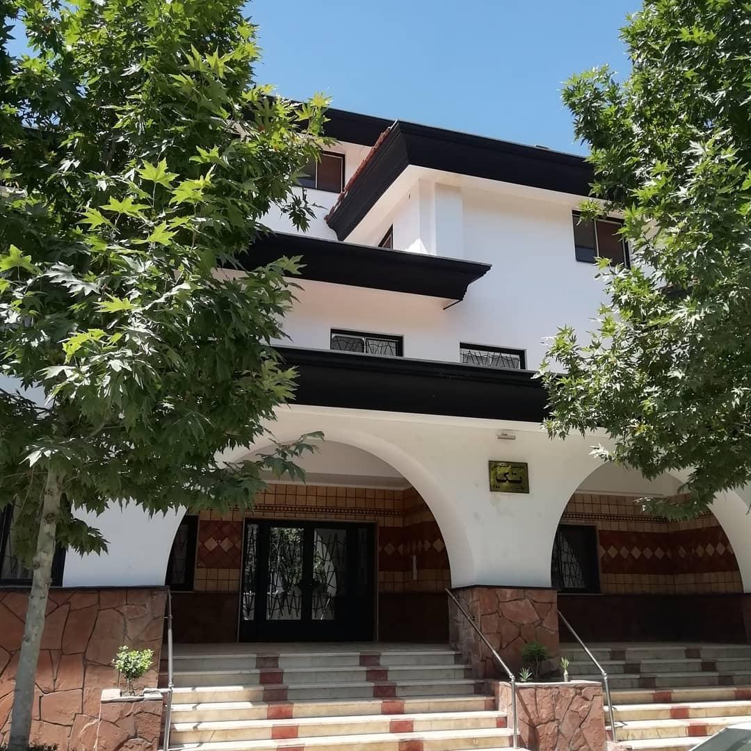 عکس مجتمع مسکونی تک