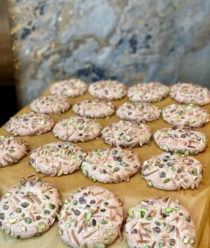 عکس قنادی رسولی