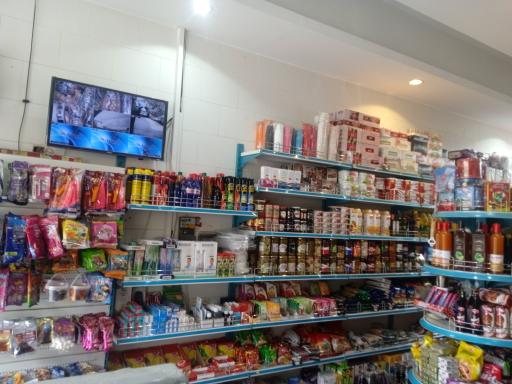 عکس فروشگاه مواد غذایی پرشین