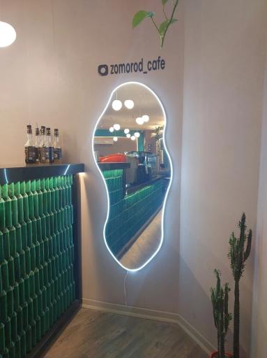 عکس کافه زمرد