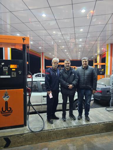 عکس پمپ بنزین اختصاصی 230 ولی عصر (عج)