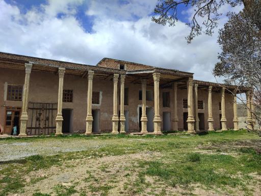 عکس قلعه صمصام السلطنه