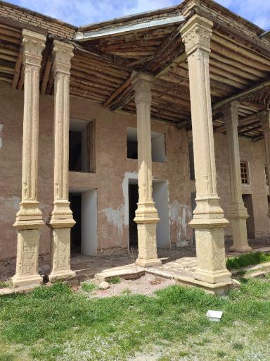 عکس قلعه صمصام السلطنه