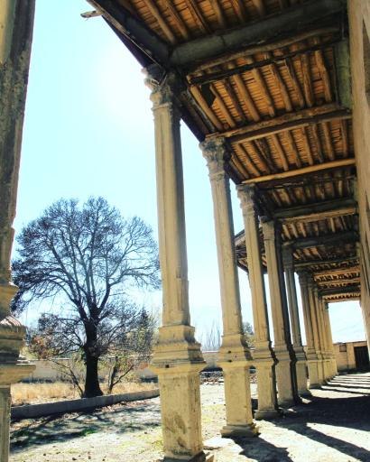 عکس قلعه صمصام السلطنه