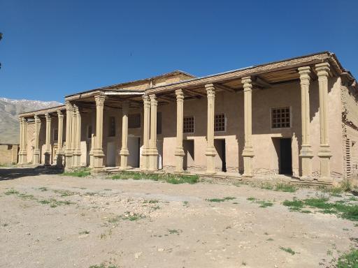 عکس قلعه صمصام السلطنه