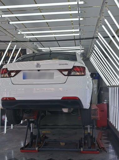 عکس تشخیص رنگ خودرو مدرن