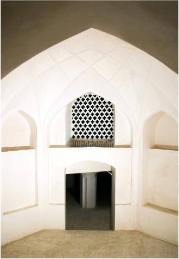 عکس مسجد تاریخی چهل ستون