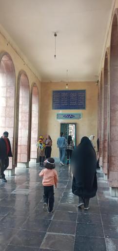 عکس آرامگاه شوریده شیرازی